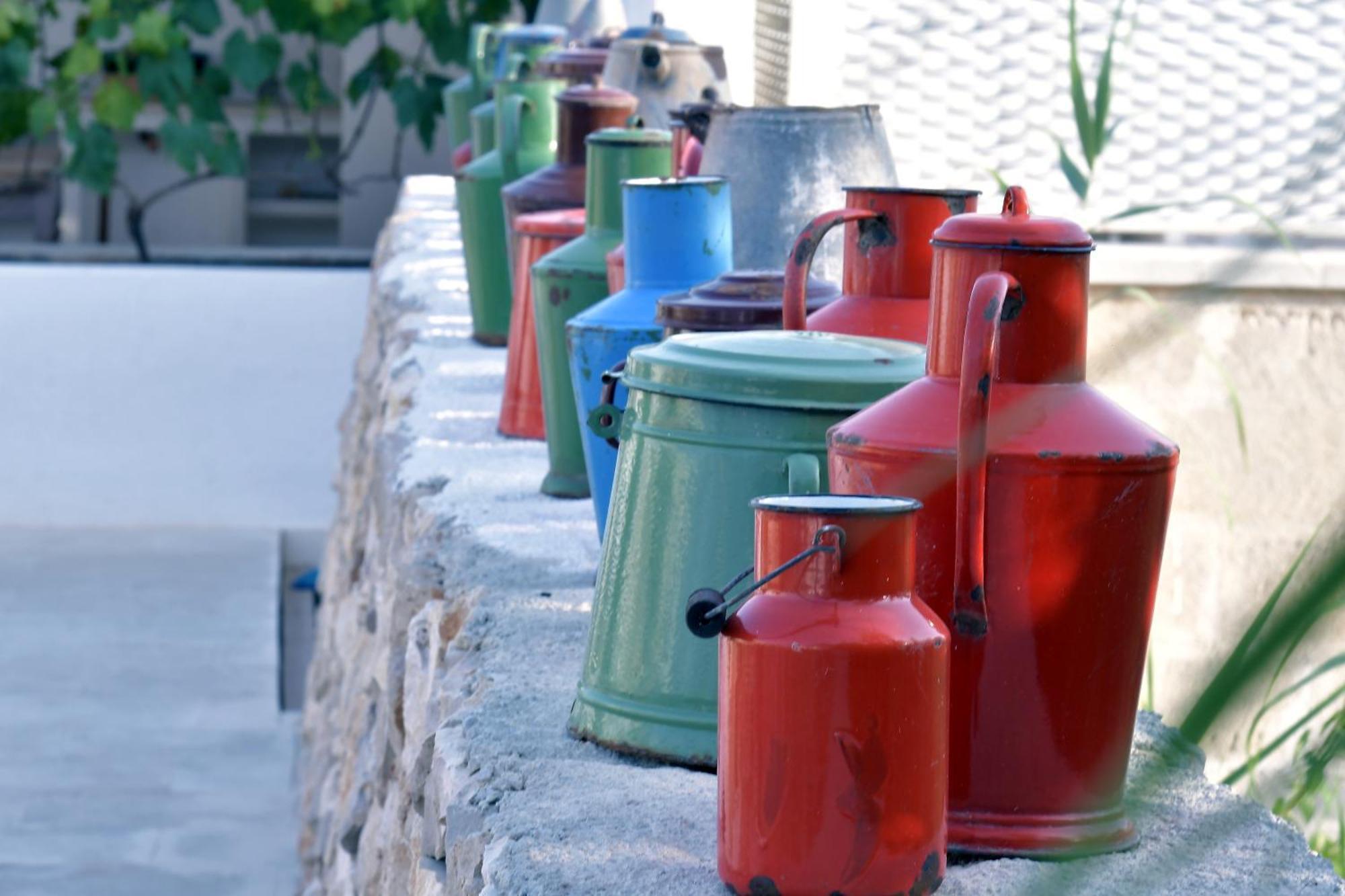 Trullo Santovia Bed & Breakfast ซันตีซิโดโร ภายนอก รูปภาพ