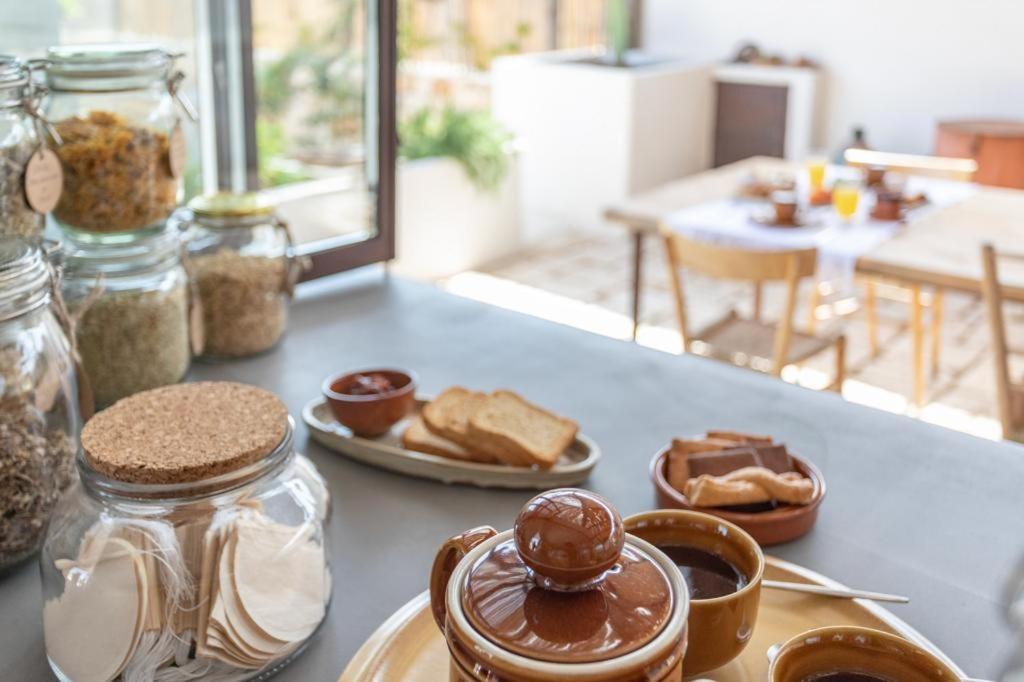 Trullo Santovia Bed & Breakfast ซันตีซิโดโร ภายนอก รูปภาพ