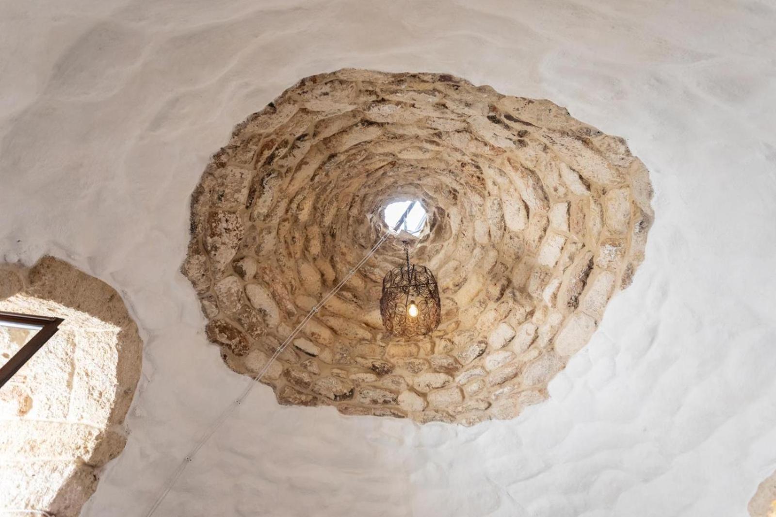 Trullo Santovia Bed & Breakfast ซันตีซิโดโร ภายนอก รูปภาพ